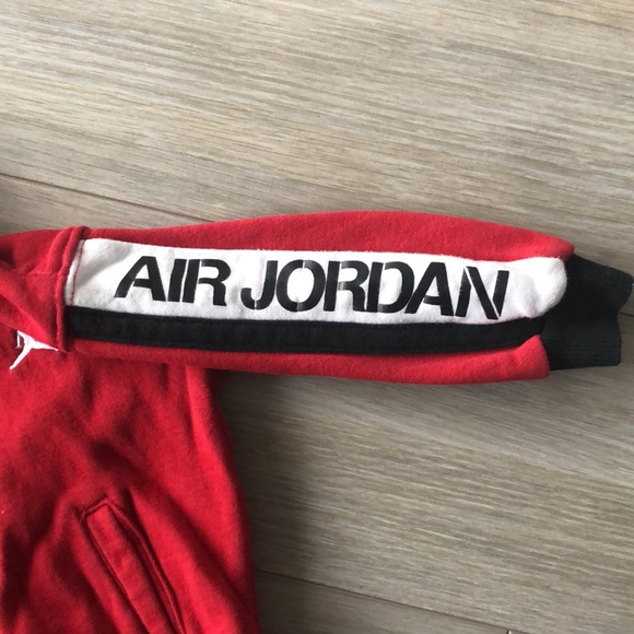 Jordan Set - Picture 5 of 8